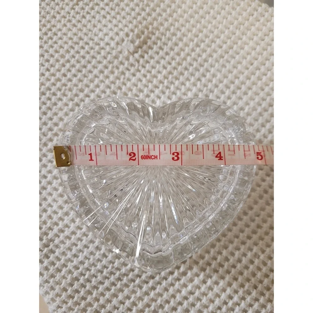 Crystal‎ Heart Vintage Jewelry/Ring Holder With Lid For Your Precious Valuables